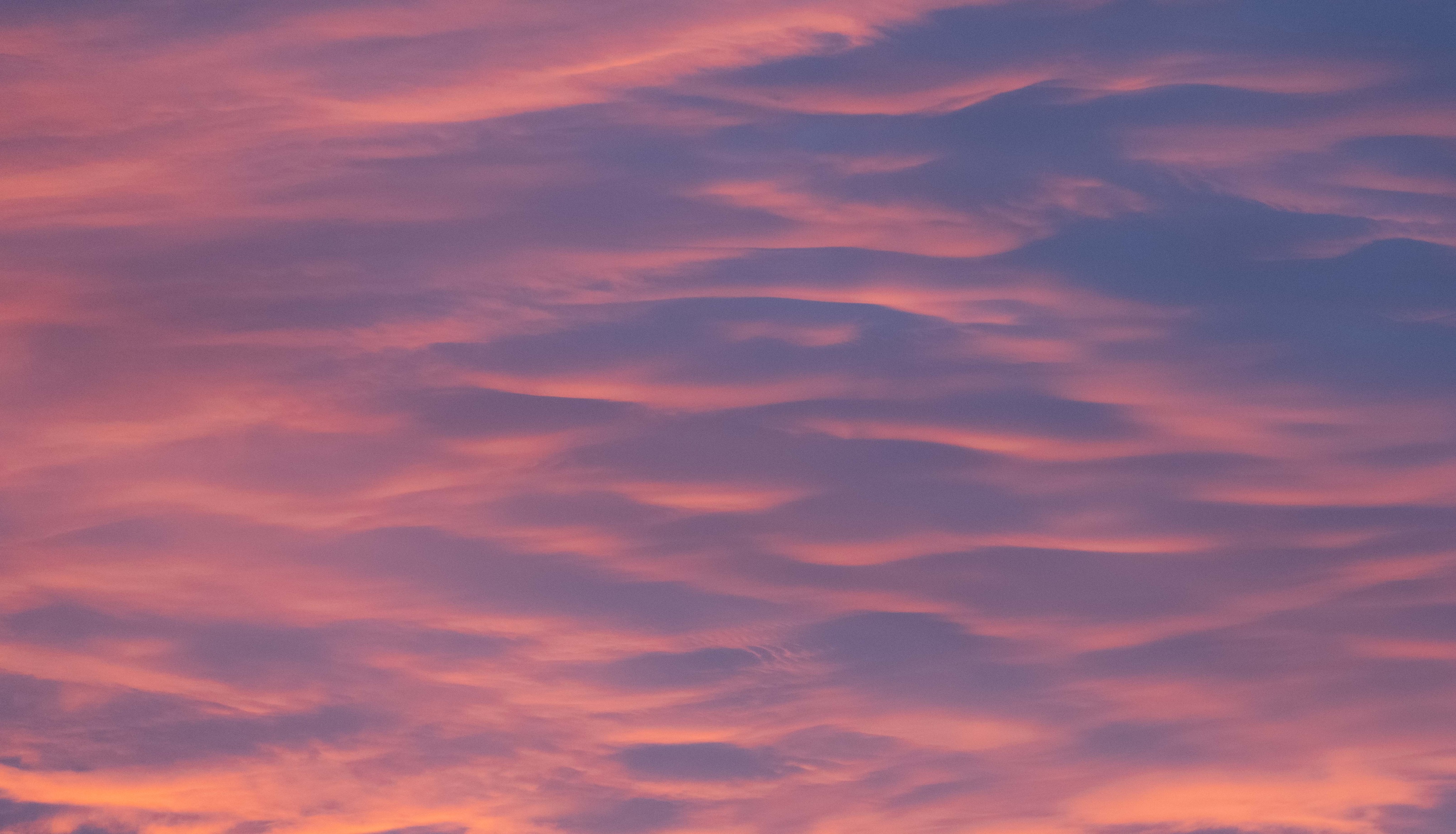 Cloud in the sky that looks like ripple in water